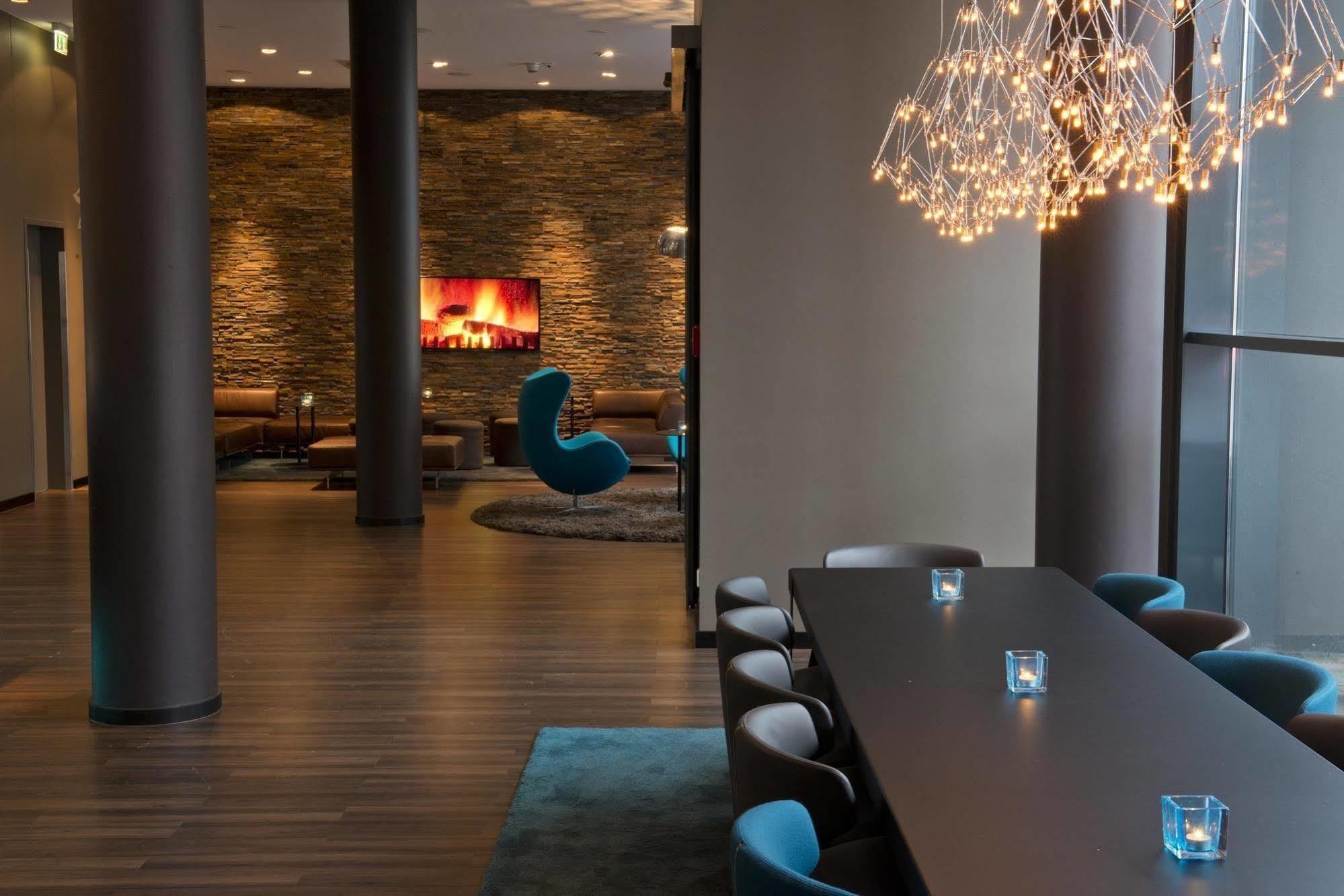 Motel One Nürnberg-City Exterior foto