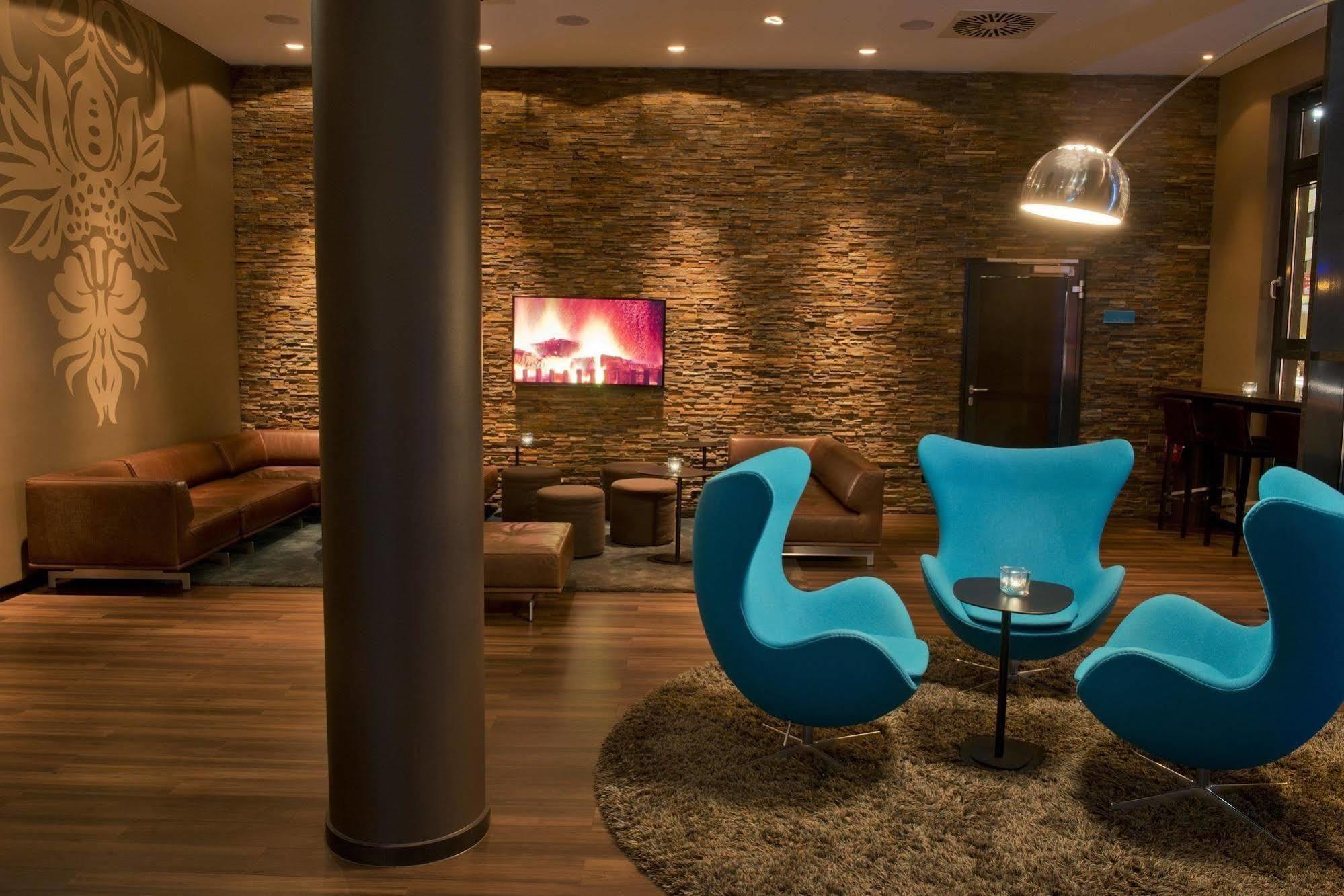 Motel One Nürnberg-City Exterior foto